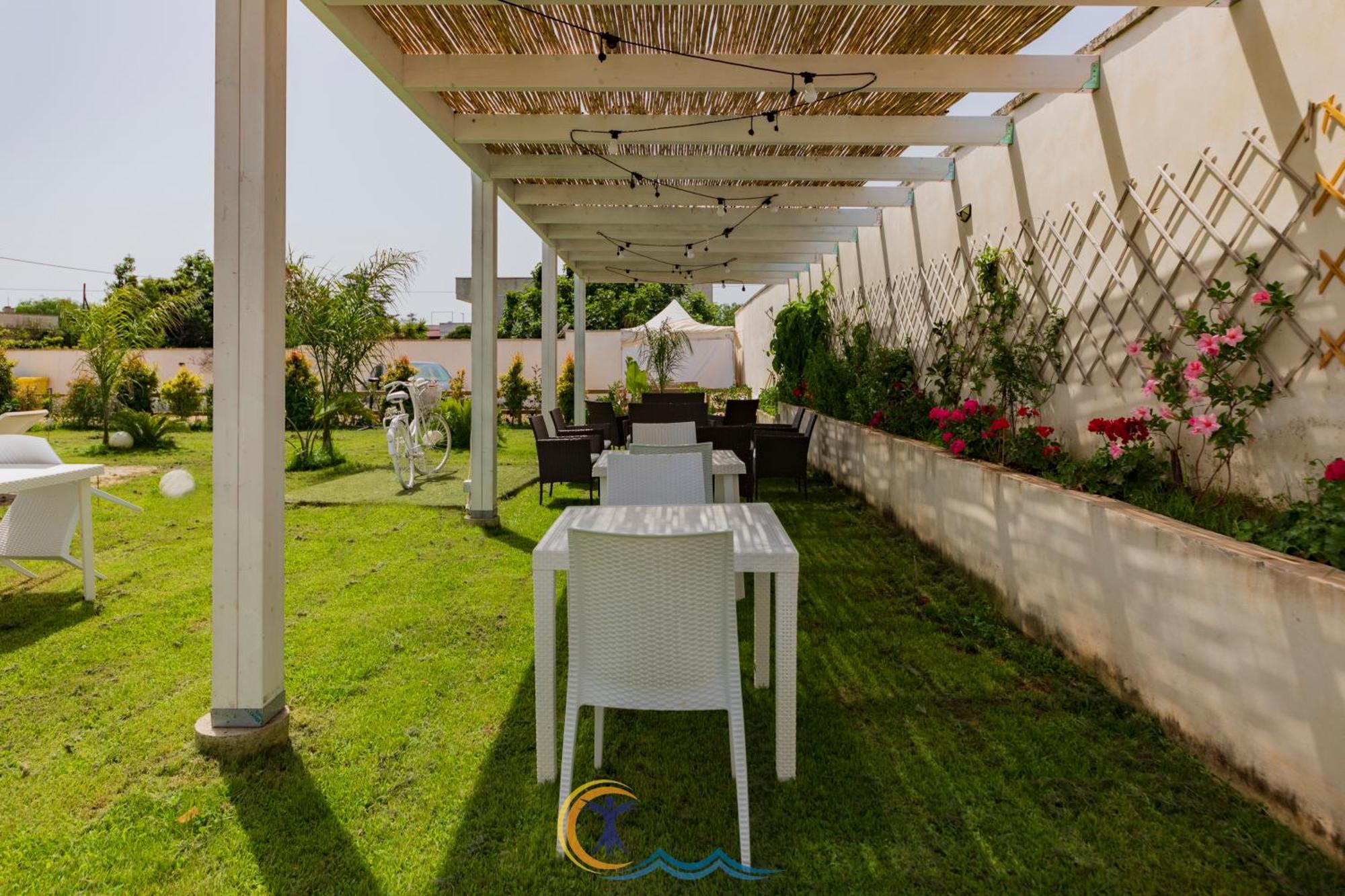 Villa Leonardo San Foca - Room, Pool & Restaurant Екстериор снимка