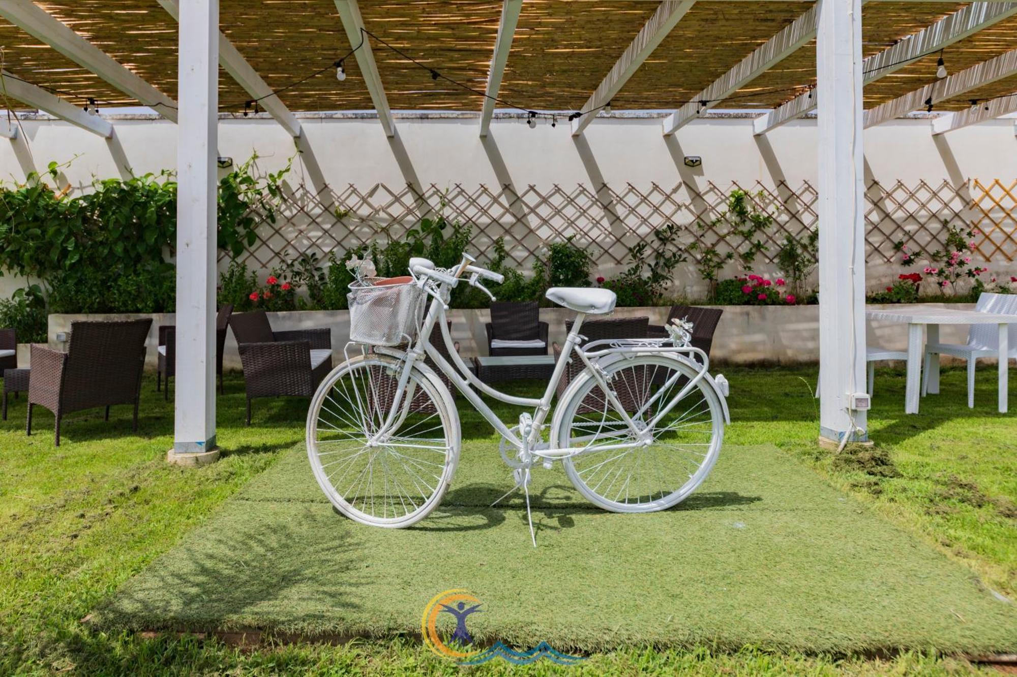 Villa Leonardo San Foca - Room, Pool & Restaurant Екстериор снимка