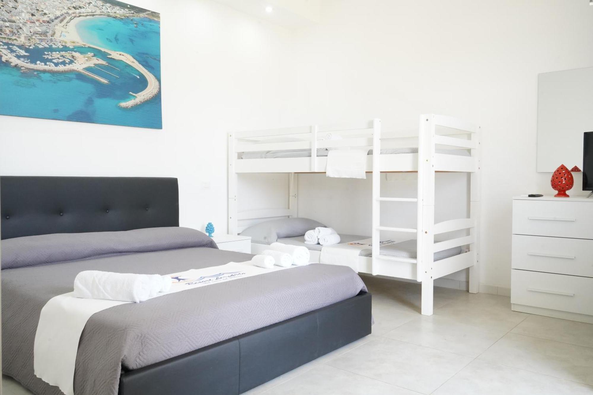 Villa Leonardo San Foca - Room, Pool & Restaurant Екстериор снимка