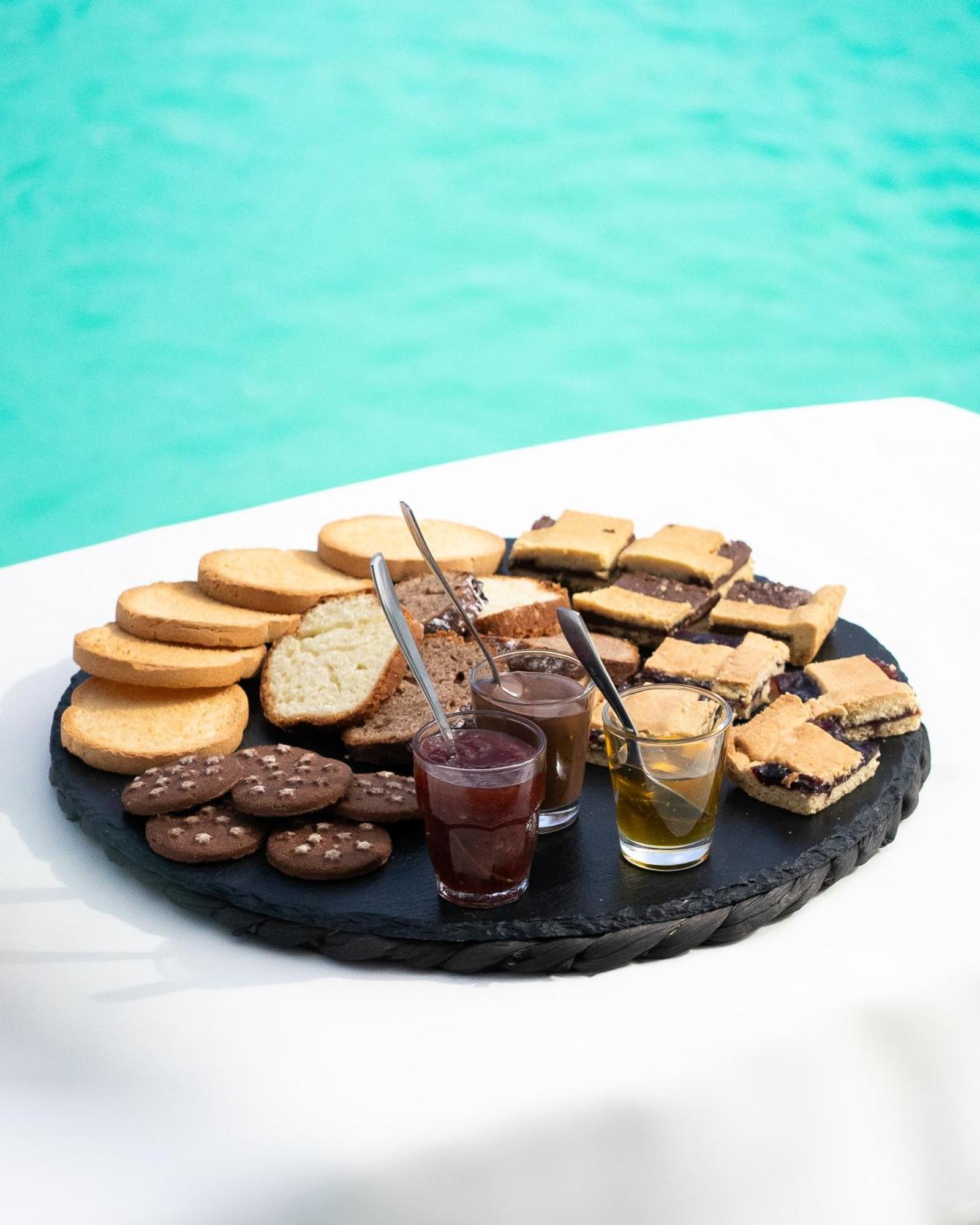 Villa Leonardo San Foca - Room, Pool & Restaurant Екстериор снимка